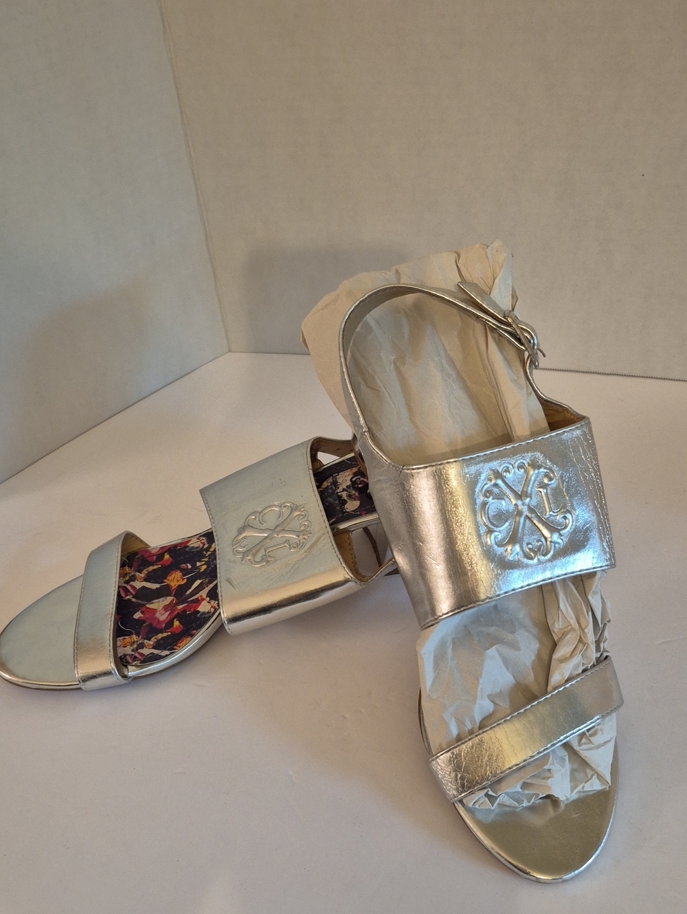 Christian LaCroix Metallic Silver Women's Slingback Sandals Size 9